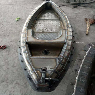 Tasarım CAD 50000 çekim Döndürülerek Kalıplanan Balıkçı Teknesi MDPE Plastik Kalıp Makinesi